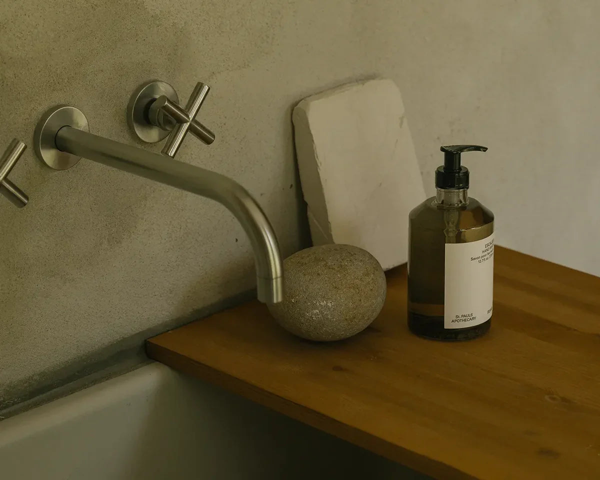 Escalier Hand Wash by FRAMA